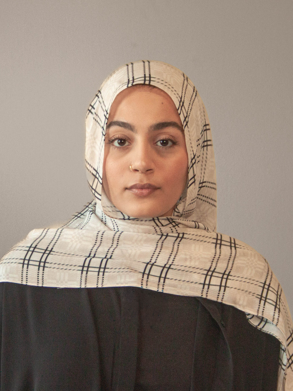 Vanilla Plaid Modal Hijab