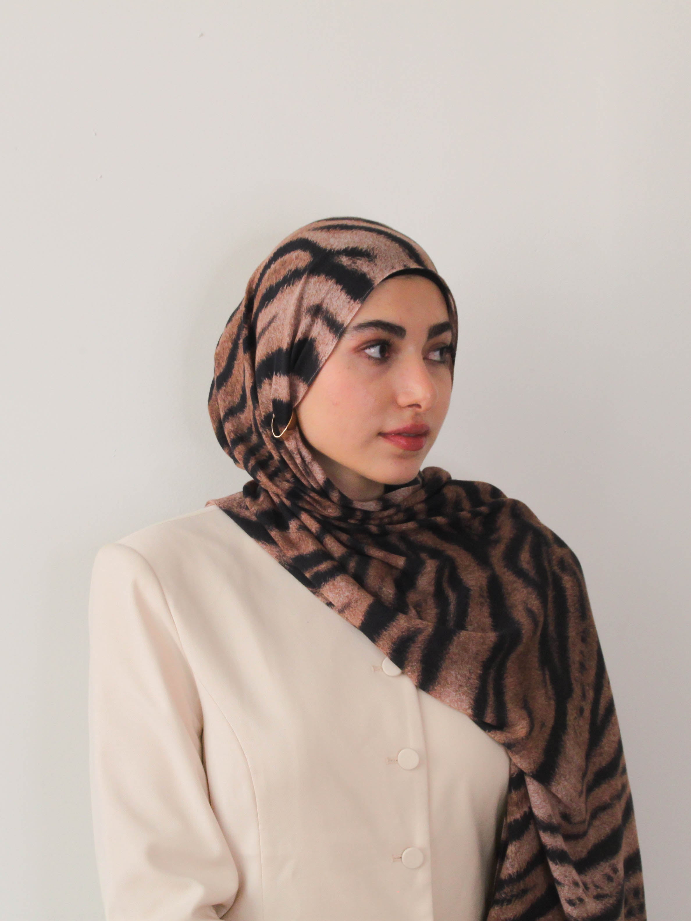 Tiger Sands Modal Hijab – Oryx Origins