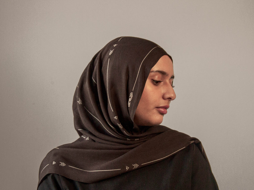 Amazigh Lines Modal Hijab